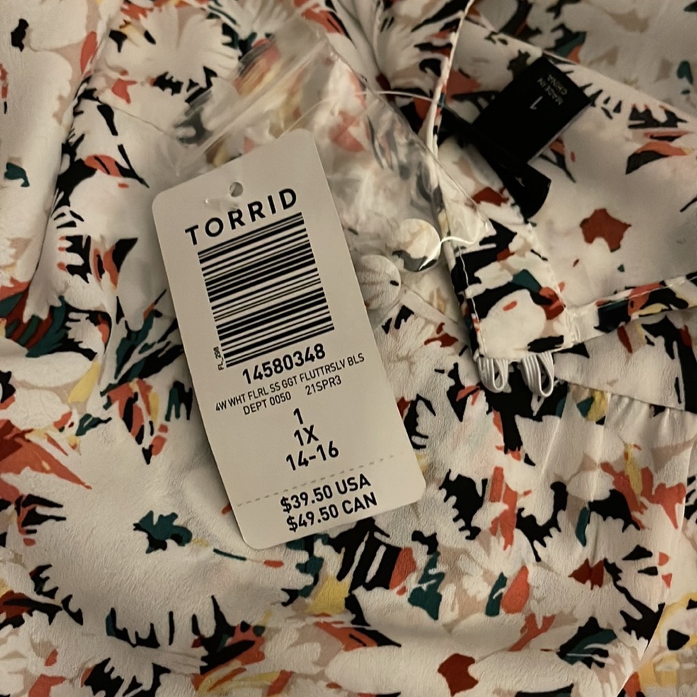 Torrid blouse - Picture 2 of 3